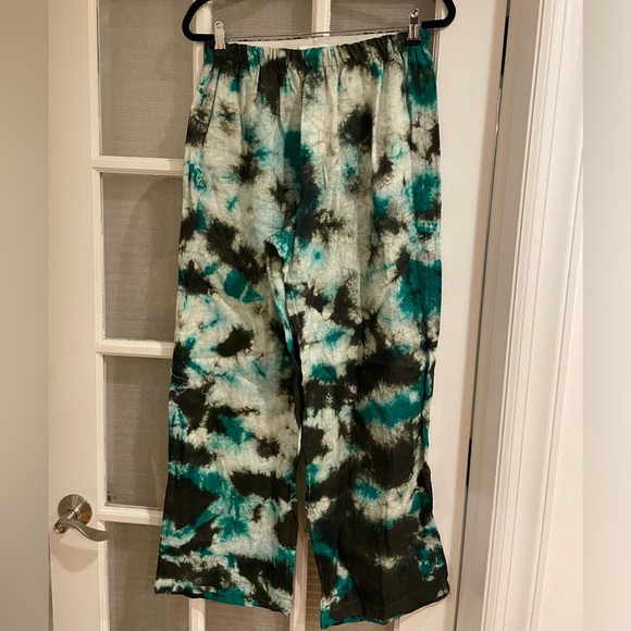 Martha Rey Linen Beach Coverup - Picture 3 of 3